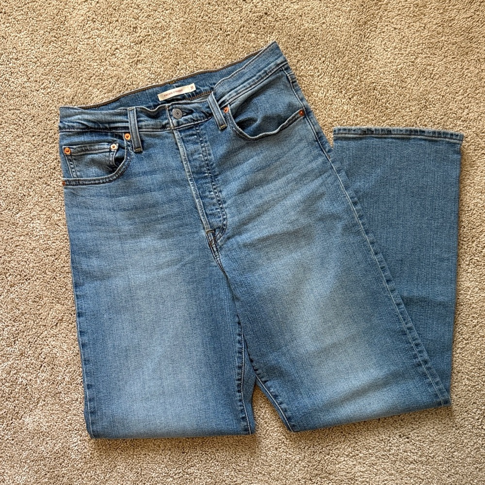 Levi’s Ribcage Full Length Women’s Jeans